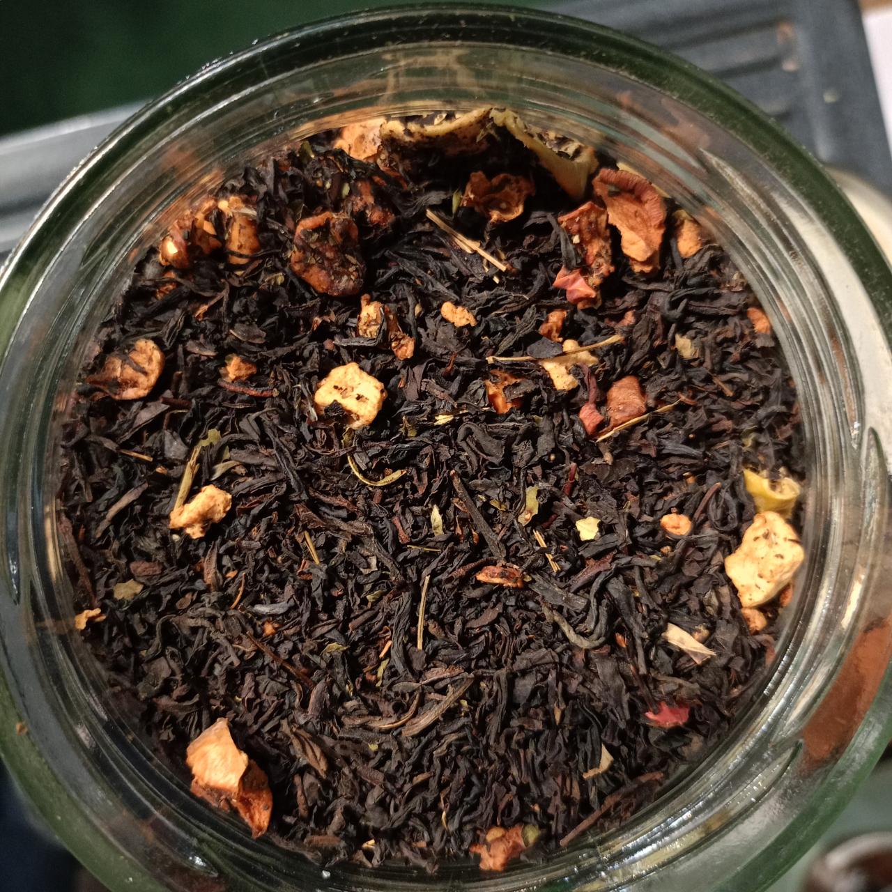 Te negro manzana al horno