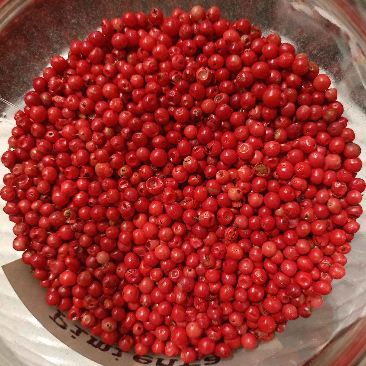 Pimienta rosa deshidratada grano